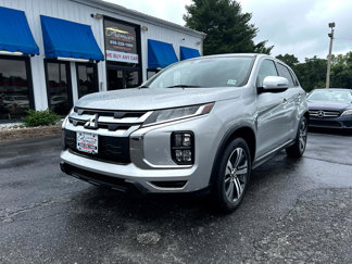Used 2021 Mitsubishi Outlander Sport SE image 1
