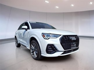 Used 2025 Audi Q3 2.0T Premium w/ Convenience Package image 1