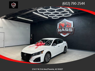 Used 2025 Nissan Altima 2.5 SV image 1