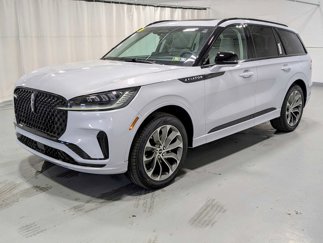 New 2025 Lincoln Aviator AWD image 1