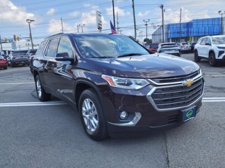 Used 2021 Chevrolet Traverse LT image 1