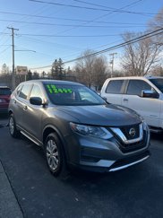 Used 2018 Nissan Rogue S image 1