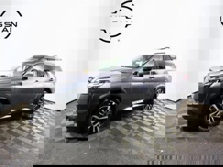 New 2025 Nissan Pathfinder Platinum image 1