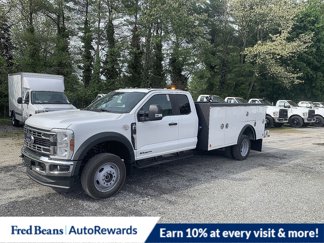 New 2025 Ford F550 4x4 SuperCab Super Duty image 1