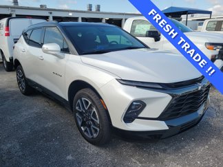 Used 2024 Chevrolet Blazer RS image 1