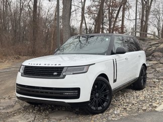 New 2025 Land Rover Range Rover Long Wheelbase SE image 1