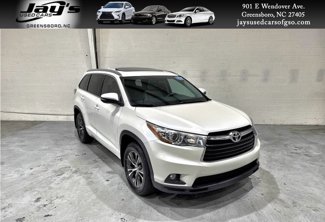 Used 2016 Toyota Highlander XLE image 1
