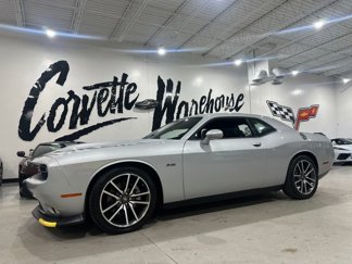 Used 2023 Dodge Challenger R/T w/ Plus Package image 1