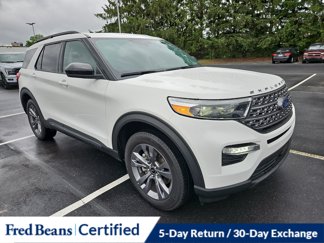 Certified 2022 Ford Explorer XLT w/ Equipment Group 202A image 1