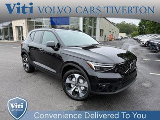 New 2026 Volvo XC40 B5 Plus image 1