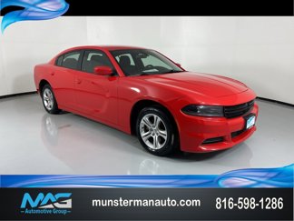 Used 2022 Dodge Charger SXT image 1