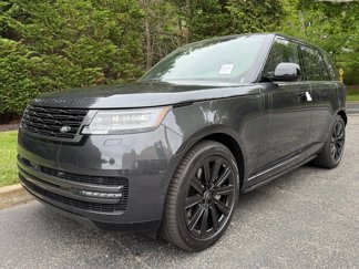 New 2025 Land Rover Range Rover SE image 1
