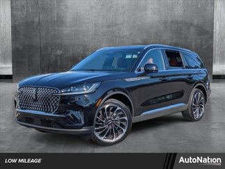 Used 2025 Lincoln Aviator Reserve w/ Equipment Group 201A image 1