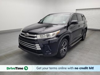 Used 2018 Toyota Highlander LE image 1