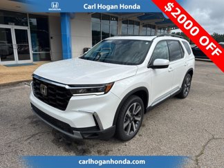 New 2025 Honda Pilot Touring image 1