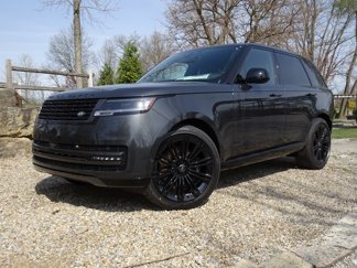 New 2025 Land Rover Range Rover SE image 1