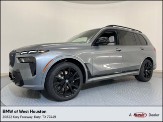 New 2026 BMW X7 M60i image 1