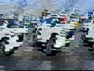 New 2025 Nissan Pathfinder SL w/ Lighting Package (N92) image 1