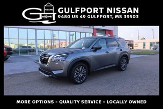 New 2025 Nissan Pathfinder SL w/ SL Premium Package image 1