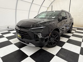 New 2025 Chevrolet Blazer LT w/ LPO, Black Grille Bar Package image 1
