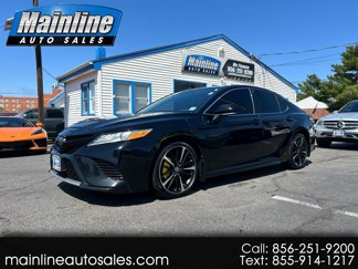 Used 2020 Toyota Camry XSE image 1