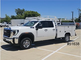 Used 2024 GMC Sierra 2500 Pro w/ Convenience Package image 1