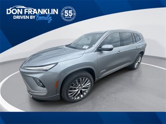 New 2025 Buick Enclave Avenir w/ LPO, Floor Liner Package image 1