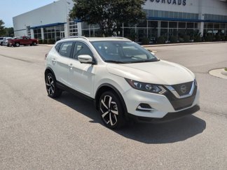 Used 2022 Nissan Rogue Sport SL image 1