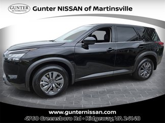 New 2025 Nissan Pathfinder S image 1