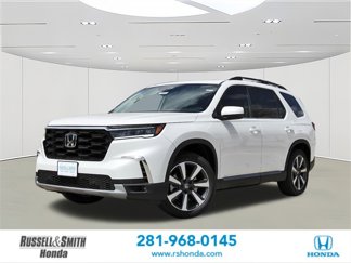 New 2025 Honda Pilot Touring image 1