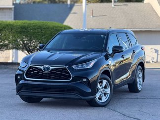 Used 2020 Toyota Highlander LE image 1