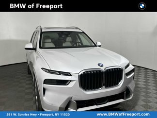 New 2026 BMW X7 xDrive40i w/ Premium Package image 1