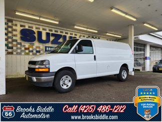 Used 2017 Chevrolet Express 3500 image 1