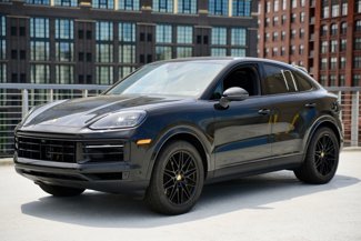 Used 2024 Porsche Cayenne Coupe image 1