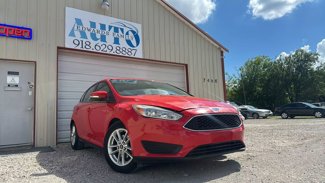 Used 2016 Ford Focus SE image 1