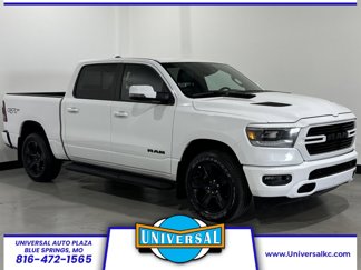 Used 2023 RAM 1500 4x4 Crew Cab image 1