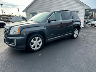 Used 2017 GMC Terrain SLE w/ Convenience Package image 1