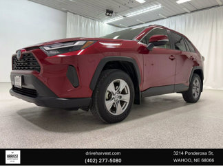 Used 2022 Toyota RAV4 XLE image 1