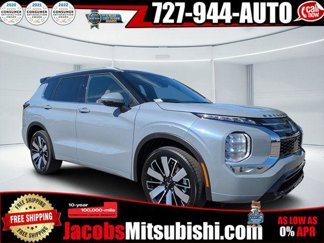 New 2025 Mitsubishi Outlander SEL image 1