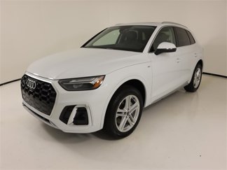 New 2025 Audi Q5 e Premium Plus image 1