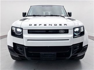 Used 2024 Land Rover Defender 130 X-Dynamic SE image 1