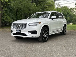 Certified 2025 Volvo XC90 B6 Plus image 1