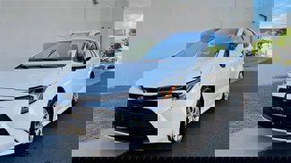 Used 2023 Toyota Corolla LE image 1