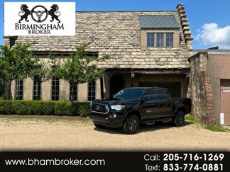 Used 2022 Toyota Tacoma TRD Off-Road image 1