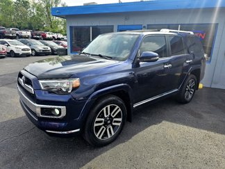 Used 2018 Toyota 4Runner Limited image 1