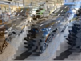 New 2026 BMW X6 xDrive40i image 1
