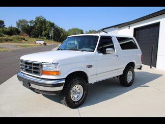 Used 1995 Ford Bronco XLT image 1