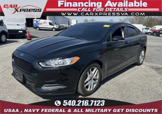 Used 2016 Ford Fusion SE image 1