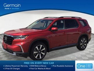 New 2025 Honda Pilot Touring image 1
