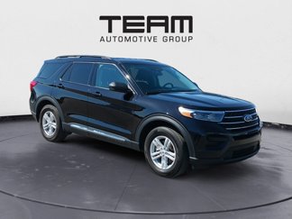 Used 2023 Ford Explorer XLT image 1